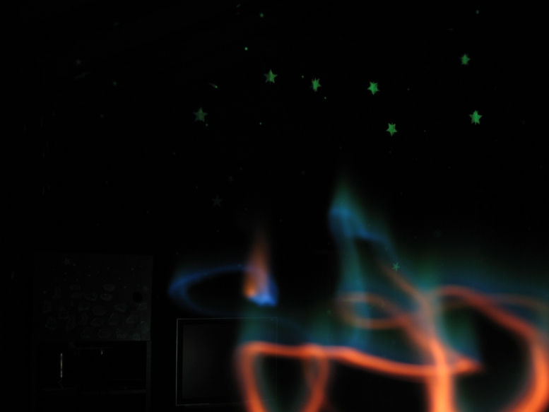 photo of glow in the dark stars
